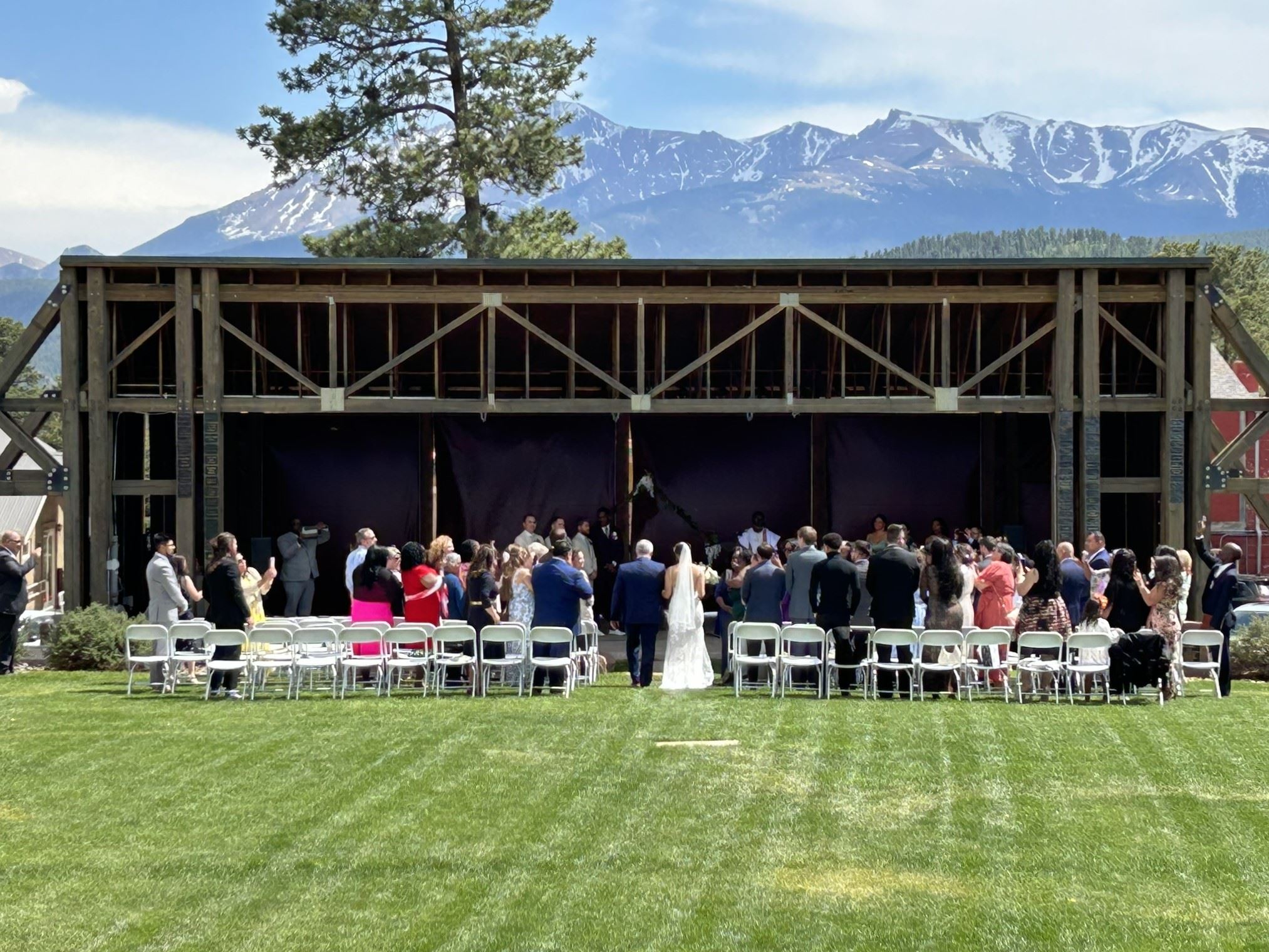 Pavilion-Bride down aisle